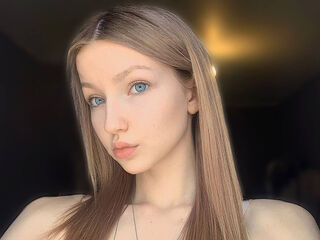 AmityGillingham's Live cam models Profile Image