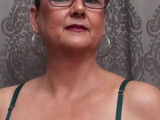 MeaveRea's Latina live cam models Profile Image